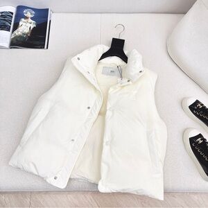 Ami Ivory Quilted Vest